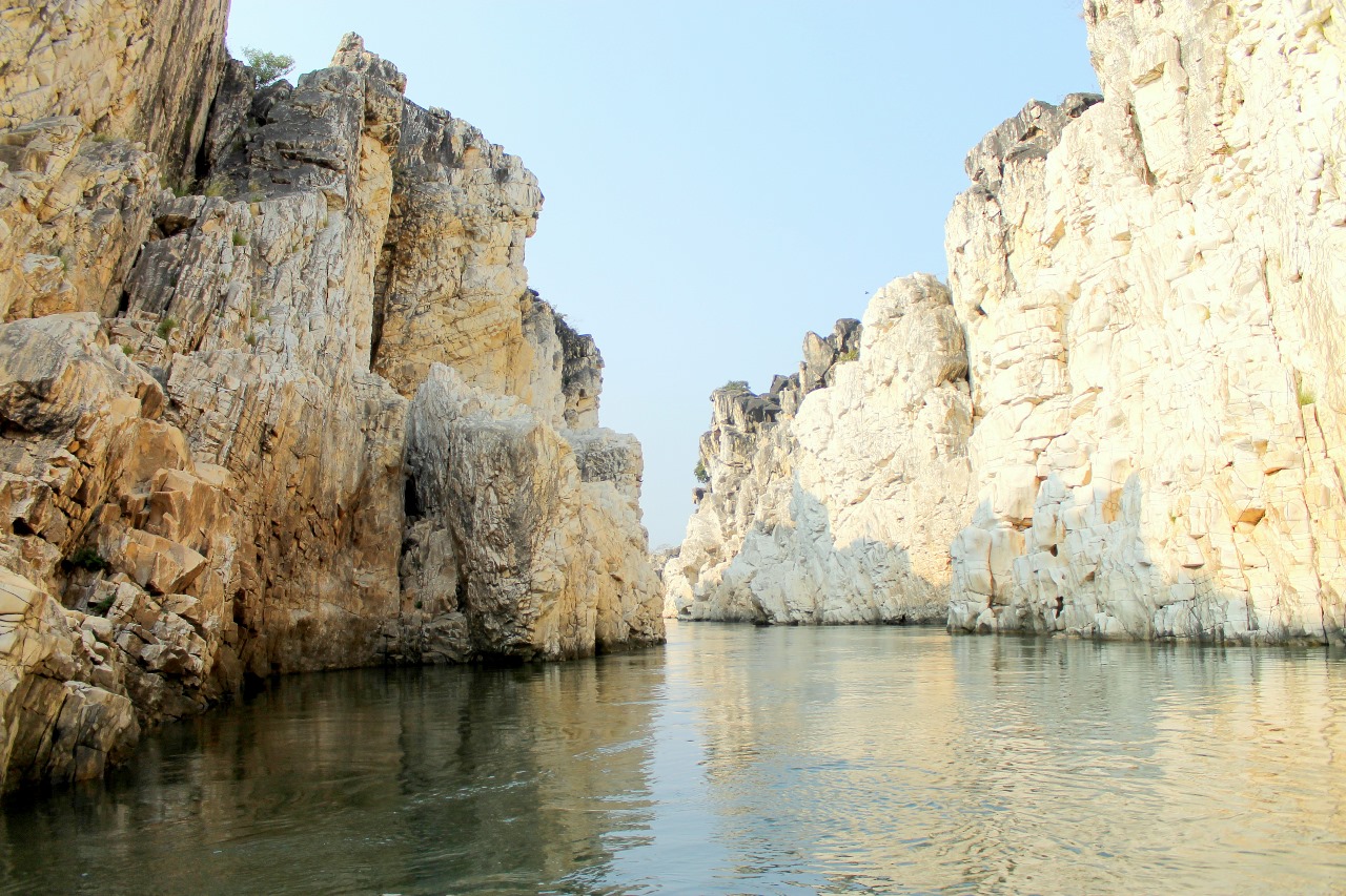 Indore to Jabalpur